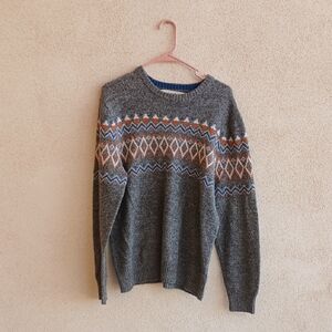 Urban Pipeline Gray and Blue Crewneck Sweater with Nordic Charm